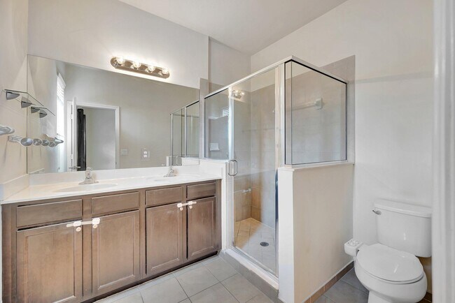 Building Photo - 9480 SW 171st Ct