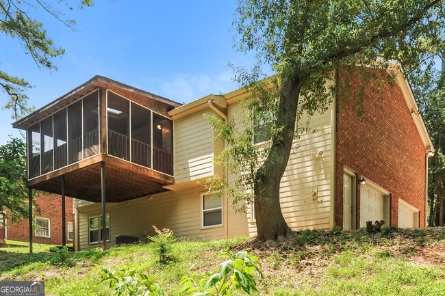 Building Photo - 634 Joel Dr