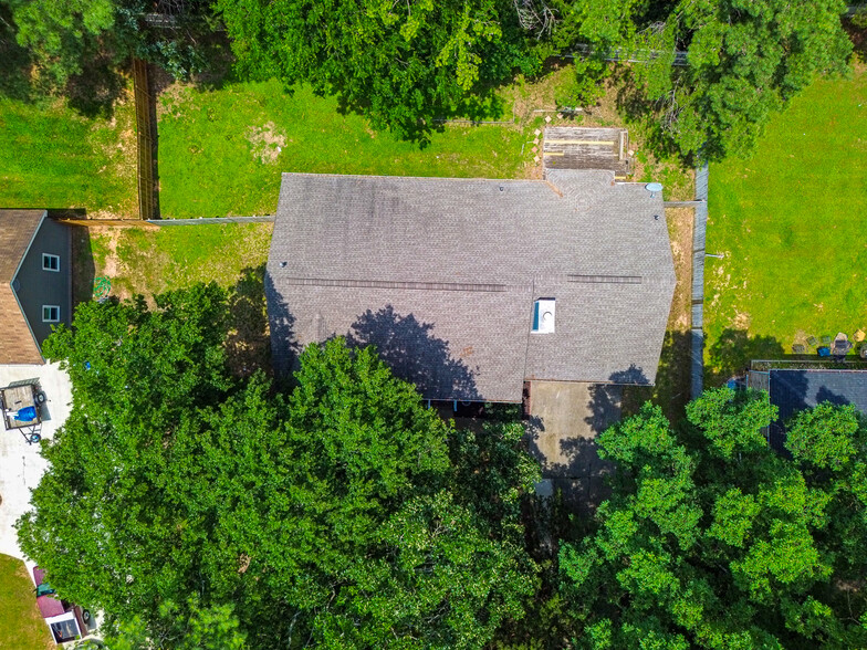 Building Photo - 157 Greenwood Dr