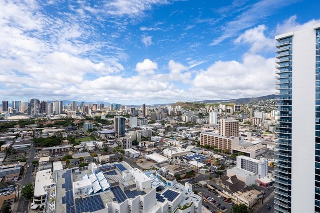 Building Photo - 1500 Rycroft St