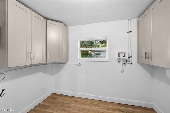 Building Photo - 236 Delray Ave