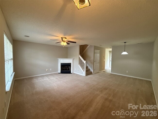 Building Photo - 12053 Bragg St