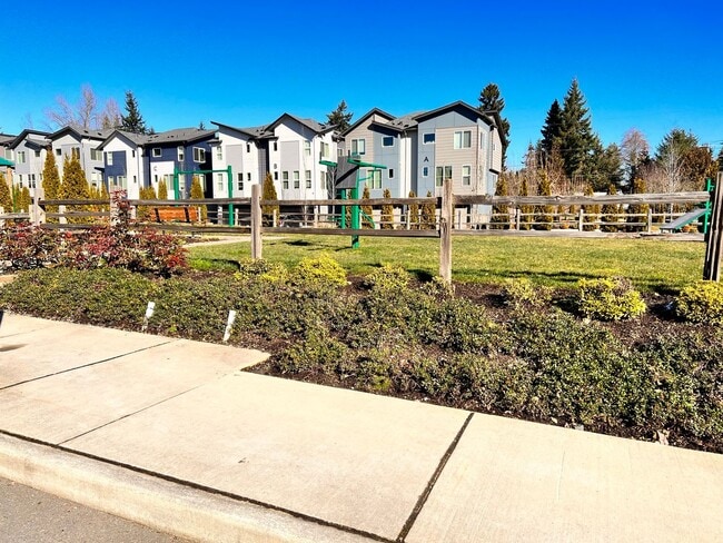Building Photo - 3Bd/3Ba Lynnwood Townhouse