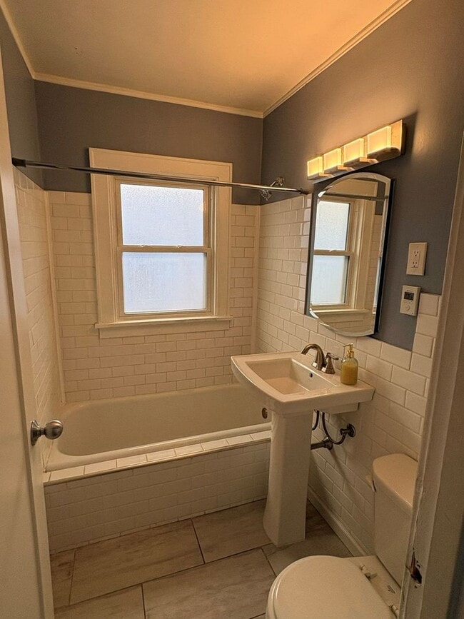 Building Photo - St Paul Home for Rent