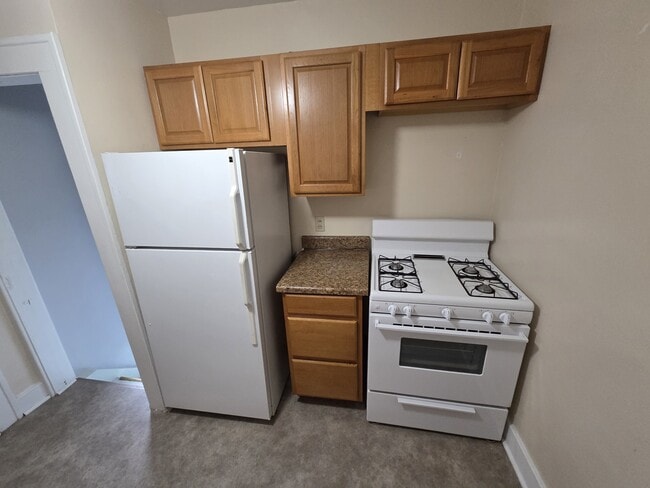 Building Photo - 1239 Charlotte Ave