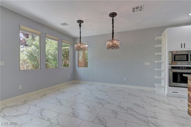 Building Photo - 11377 Gravitation Dr