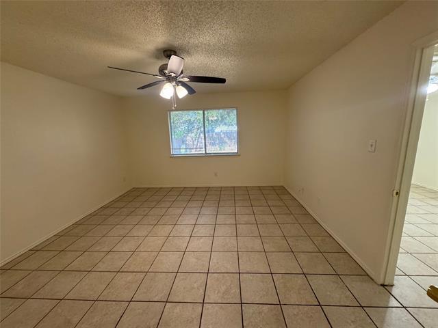 Building Photo - 8045 Cannonwood Dr