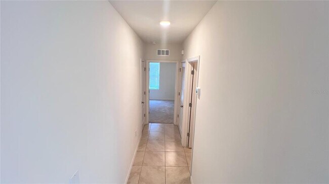 Building Photo - 2924 Sime St
