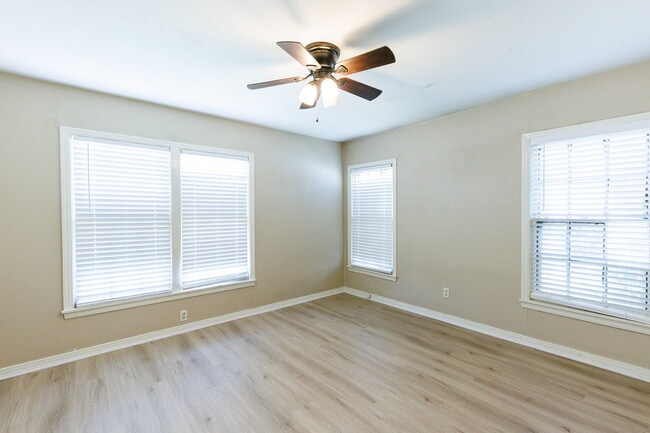 Building Photo - Charming Home Near Texas Tech – Modern Upg...