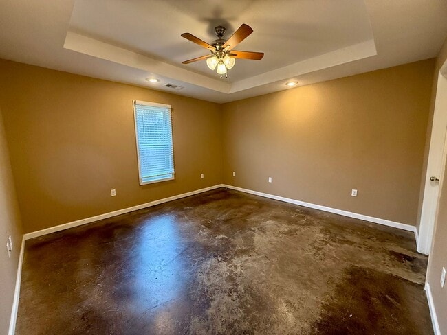 Building Photo - 3 Bedroom/2 Bathroom Home in Paragould AR - $1,350/month