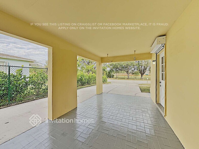 Building Photo - 1521 20th Ave N