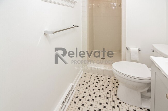 Building Photo - 7808 E Yardley Rd