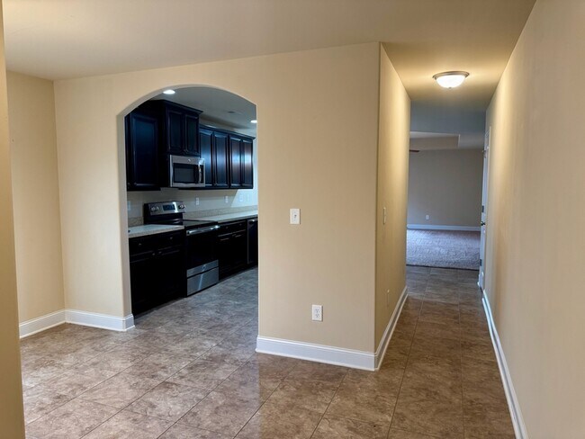 Building Photo - 176 Harold Murphy Dr