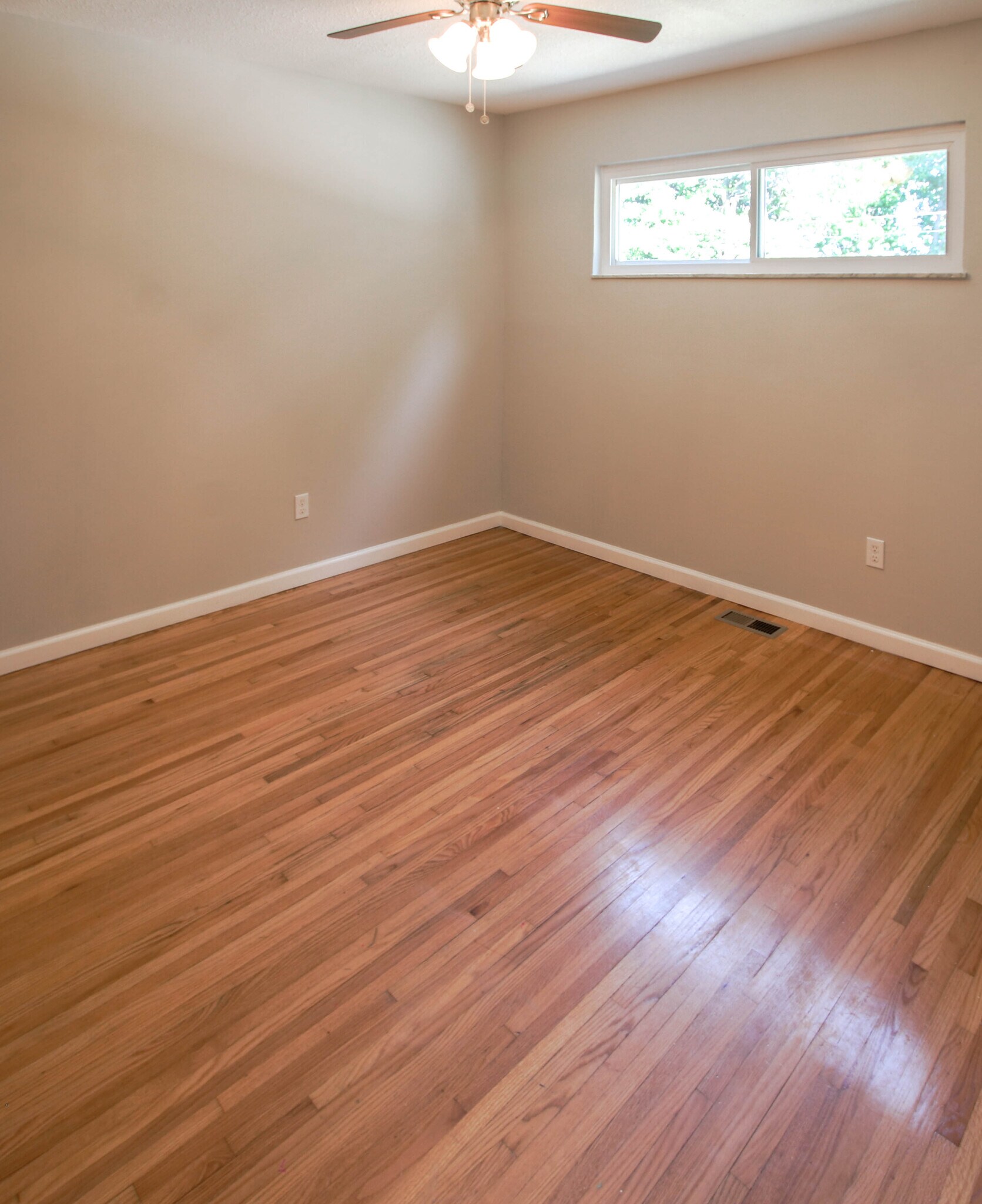 Building Photo - 8801 Chisholm Ct