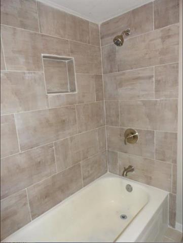 Building Photo - 2717 Meadowstone Ct
