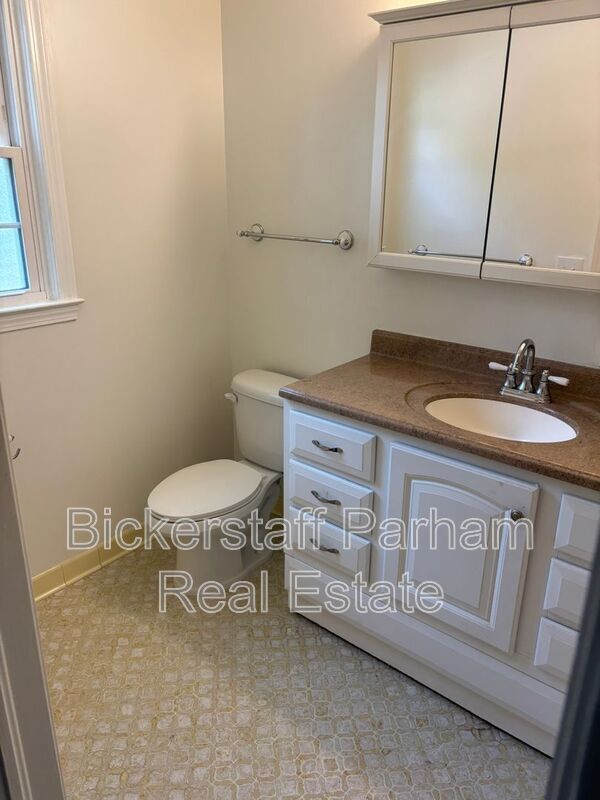 Building Photo - 6129 Charing Dr