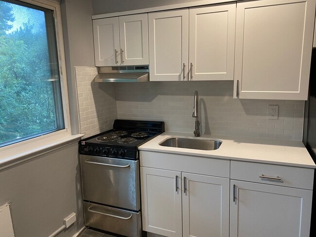 Interior Photo - Welcome home to Walnut Terrace!