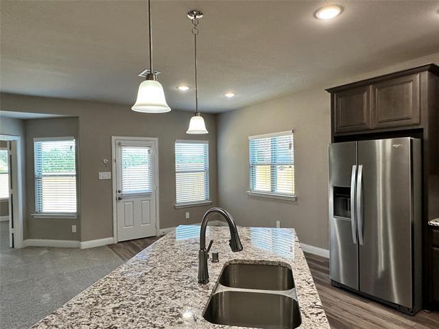 Building Photo - 7817 Ashwood Dr