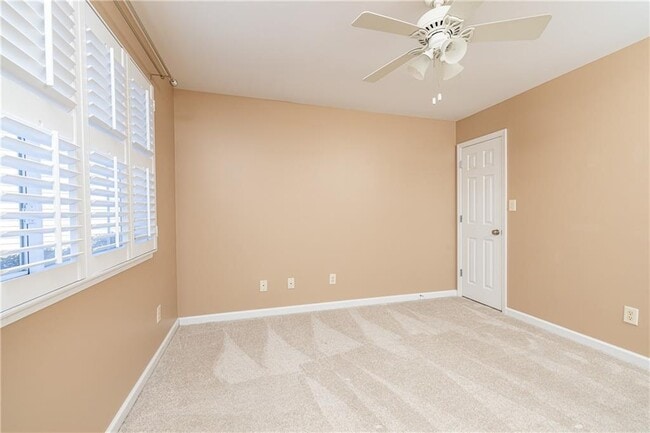 Building Photo - 1468 Briarwood Rd NE