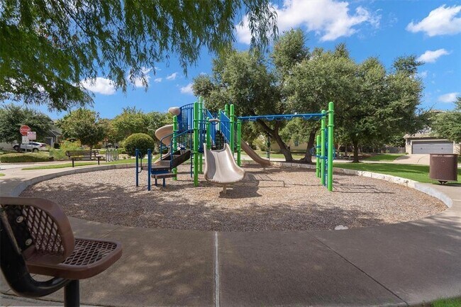Building Photo - 8540 White Ibis Dr