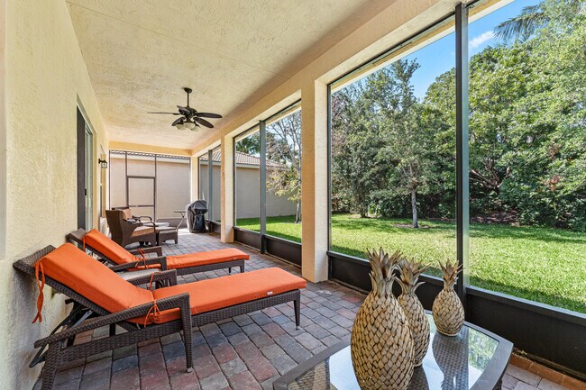 Building Photo - 8727 Carmel Mountain Way