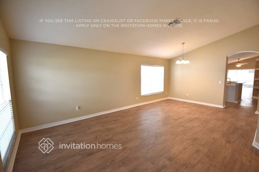 Building Photo - 1923 Cranberry Isles Way