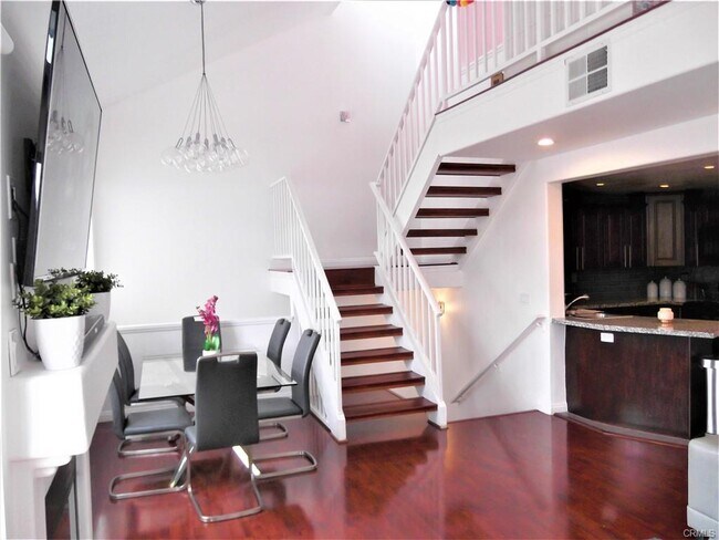 Building Photo - 27004 Karns Ct