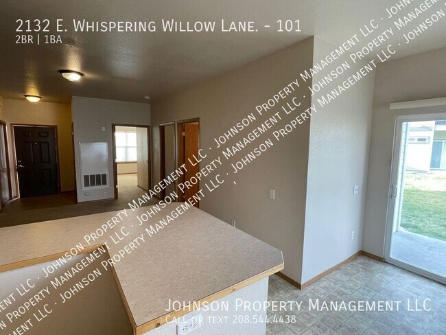 Building Photo - 2132 E Whispering Willow Ln