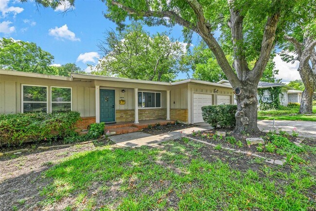 Building Photo - 3936 Piedmont Rd