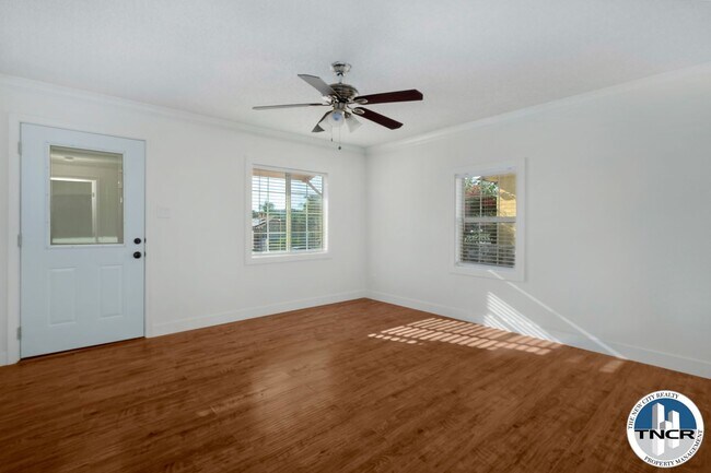 Building Photo - Beautiful Single-Family Home in Pico Rivera