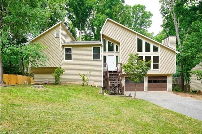 Primary Photo - 3965 N Indian Cir NW