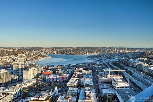 Building Photo - 1Bd/1Ba Seattle Condo