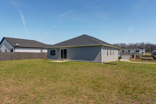 Building Photo - Charming 3 bedroom in Nixa schools!