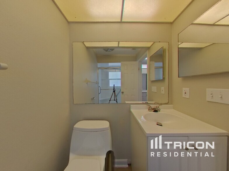 Building Photo - 13613 Fawn Ridge Blvd
