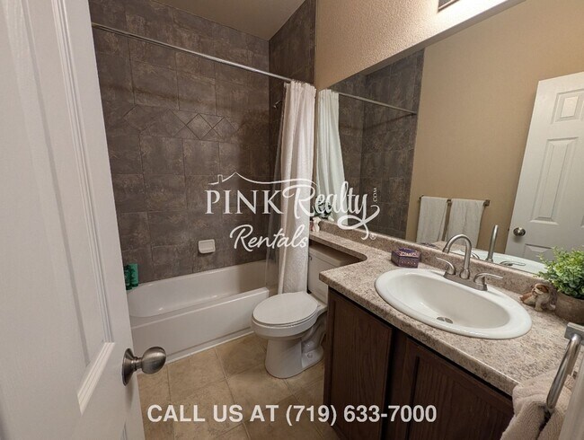 Building Photo - 8377 Freestar Way