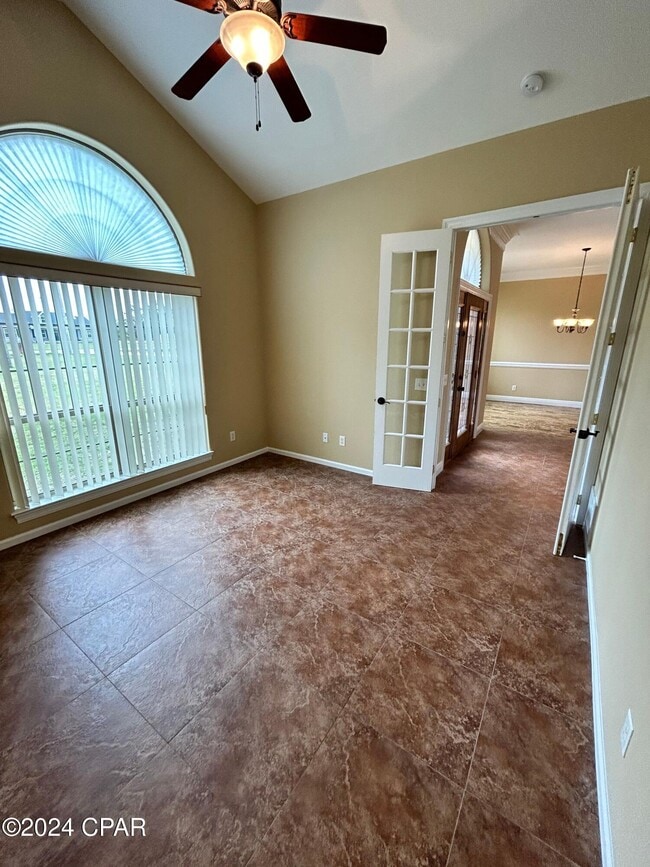 Building Photo - 7134 Bay Crest Rd