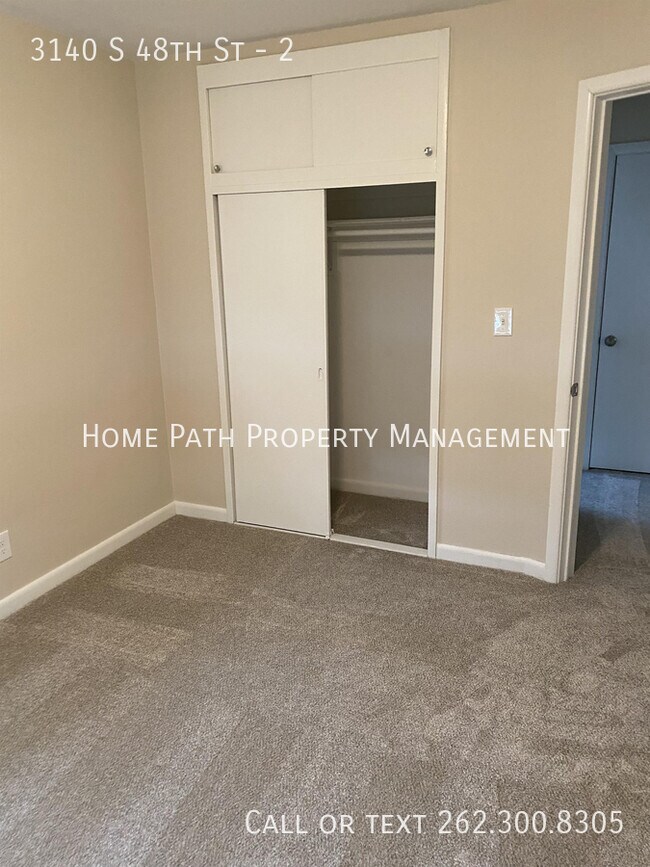 Building Photo - 3140 S 48th St