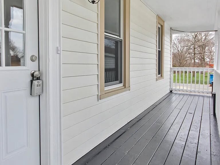 Building Photo - 10450 W 93rd Ave