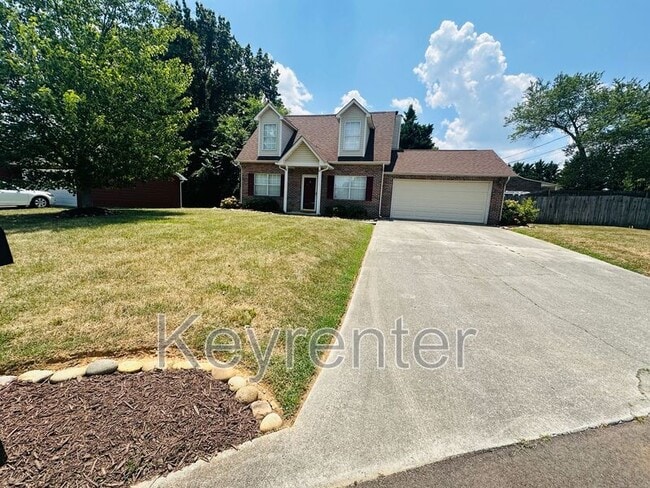 Building Photo - 2207 Crestpark Rd