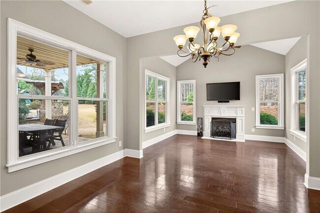 Building Photo - 2607 Lulworth Ln