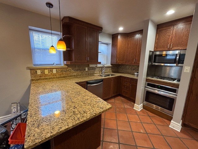 Kitchen - 5772 W Higgins Ave