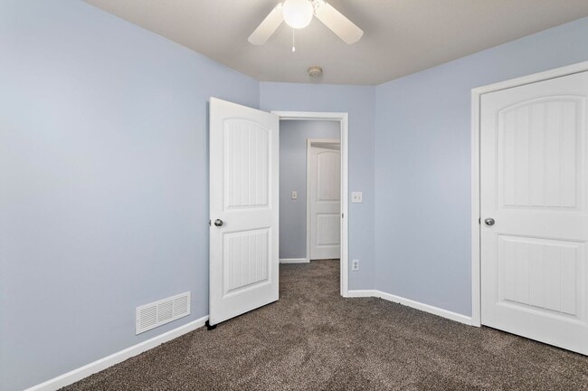 Floorplan - MOTT RIDGEWAY