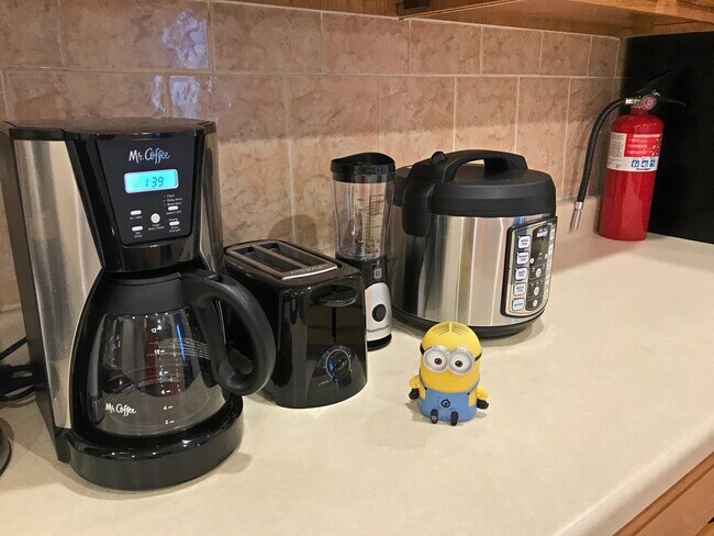 Building Photo - 131 W 8th St