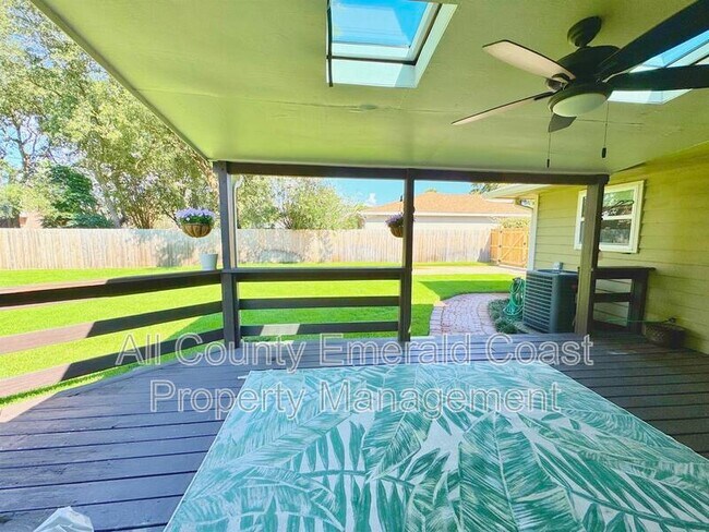 Building Photo - 4104 Indian Bayou N