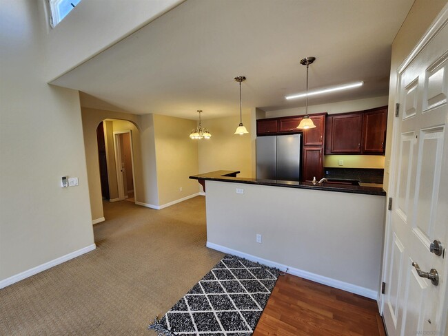 Building Photo - 5252 Balboa Arms Dr