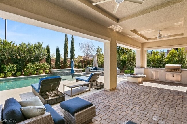 Building Photo - 4039 Villa Rafael Dr