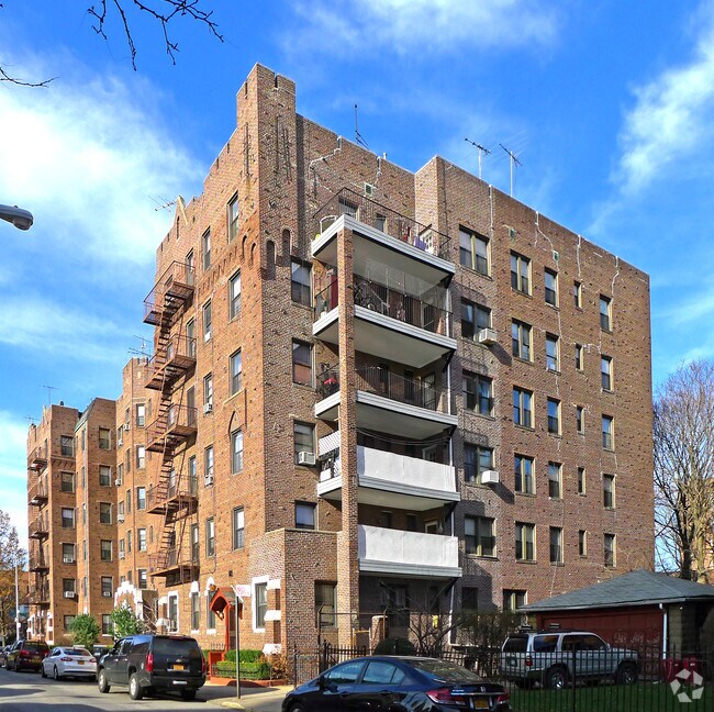 Building Photo - 505 Elmwood Avenue