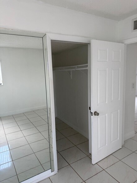 Building Photo - 8400 SW 133rd Avenue Rd