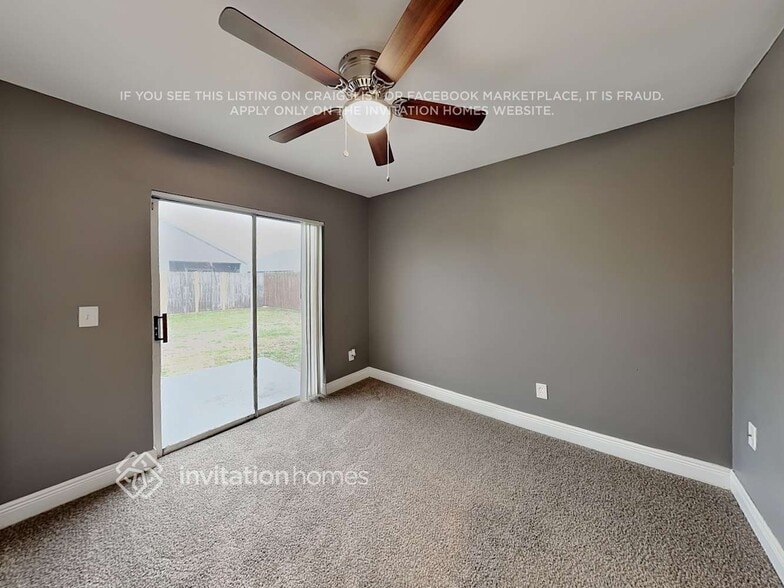 Building Photo - 2418 Radnor Ave