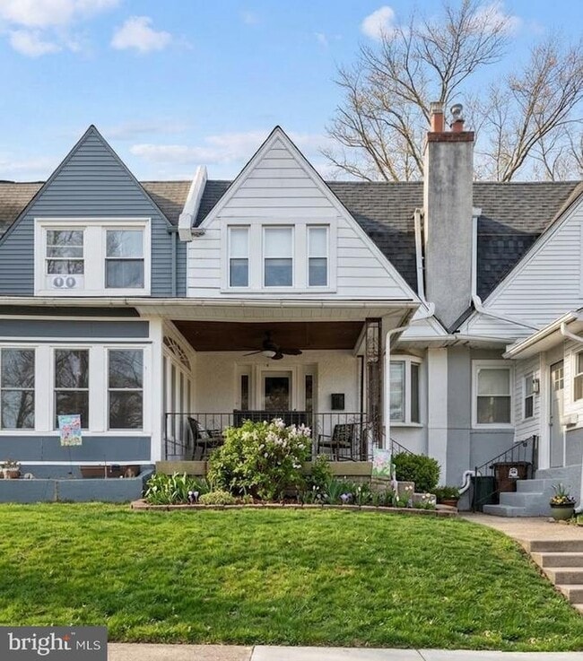 Building Photo - 210 Wabash Ave